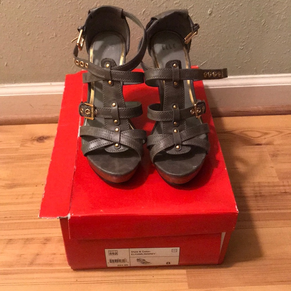 Elle Grey wedges